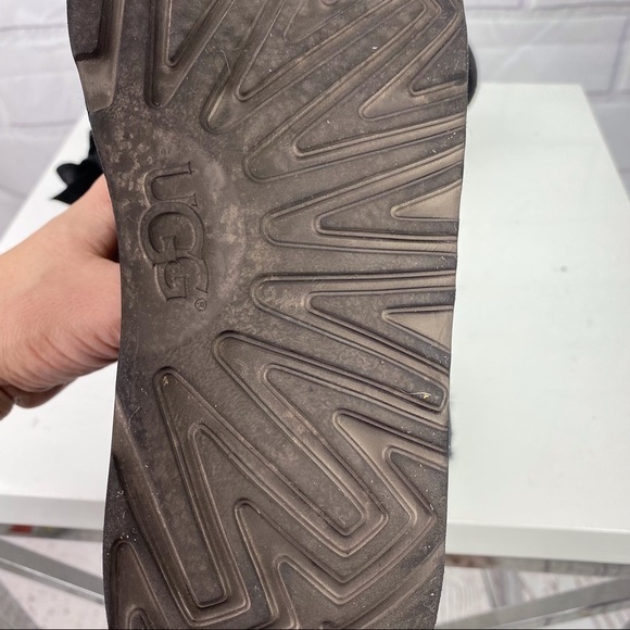 Ugg sz 6 Bailey bow custom black suede ribbon lace up short boots - Picture 9 of 11